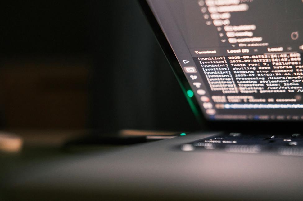 Anuncios de Google vinculados a Claude engañan a usuarios de macOS